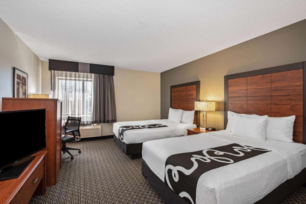 La Quinta Inn & Suites by Wyndham Little Rock North - Mccain Mall Image 7